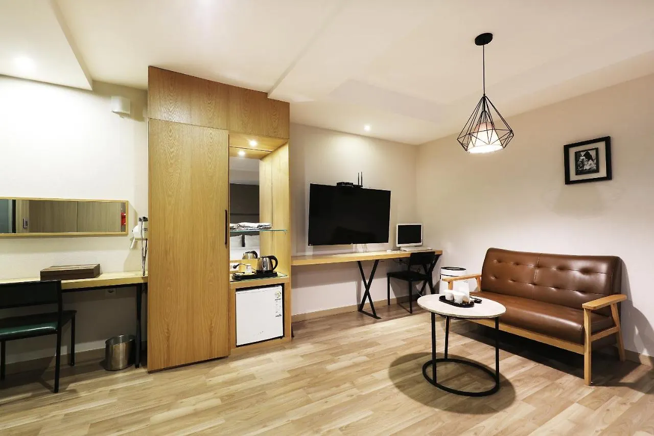 Hotel Mind Seul 3*,